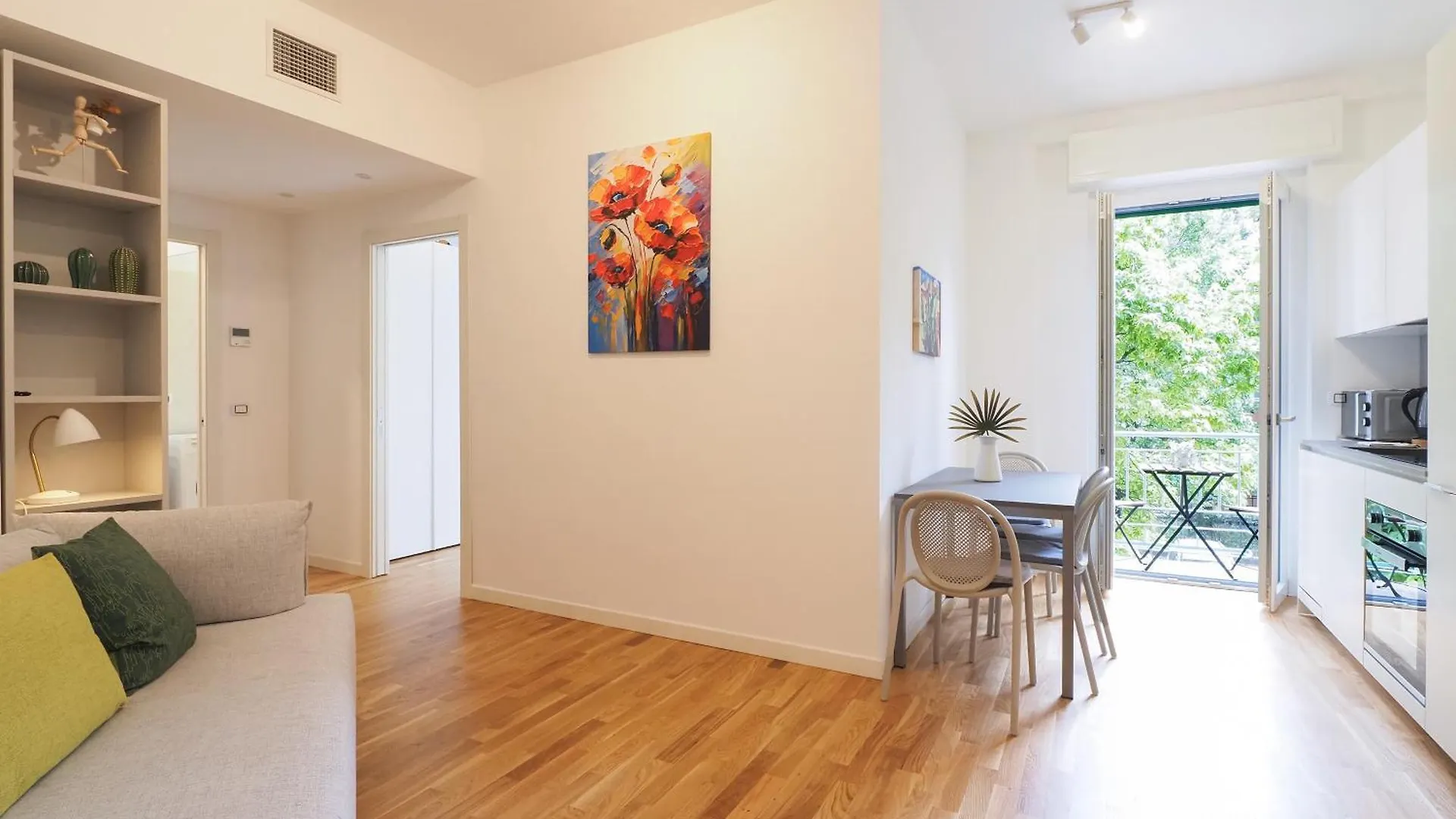 Apartamento Primopiano - Albani Milán 0*,  Italia